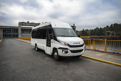 Entregado un microbús a la empresa Pardilla bus