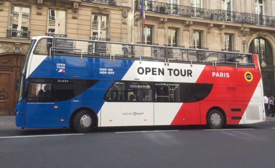 See Paris on the world’s first open-top gas bus | SCANIA | News