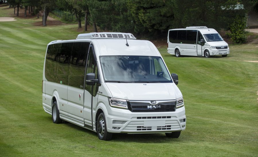 MAN Truck & Bus Iberia y UNVI presentaron a final de julio las nuevas carrocerías microbús UNVI S20 sobre MAN TGE