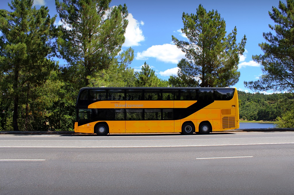 UNVI comienza la entrega de 25 unidades de su carrocería de dos pisos SIL para Svenska Neoplan