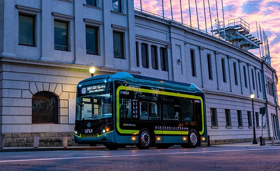 Primeras pruebas del UNVI eC24s,  un innovador MIDIBUS  eléctrico