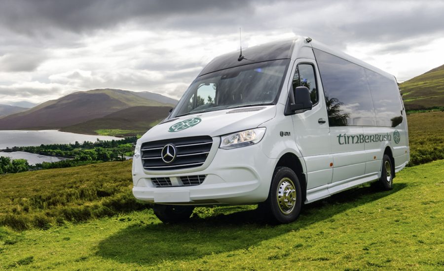 El operador turístico escocés, Timberbush Tours, renuevas su flota con 14 nuevas S20 Mercedes-Benz Sprinter de UNVI